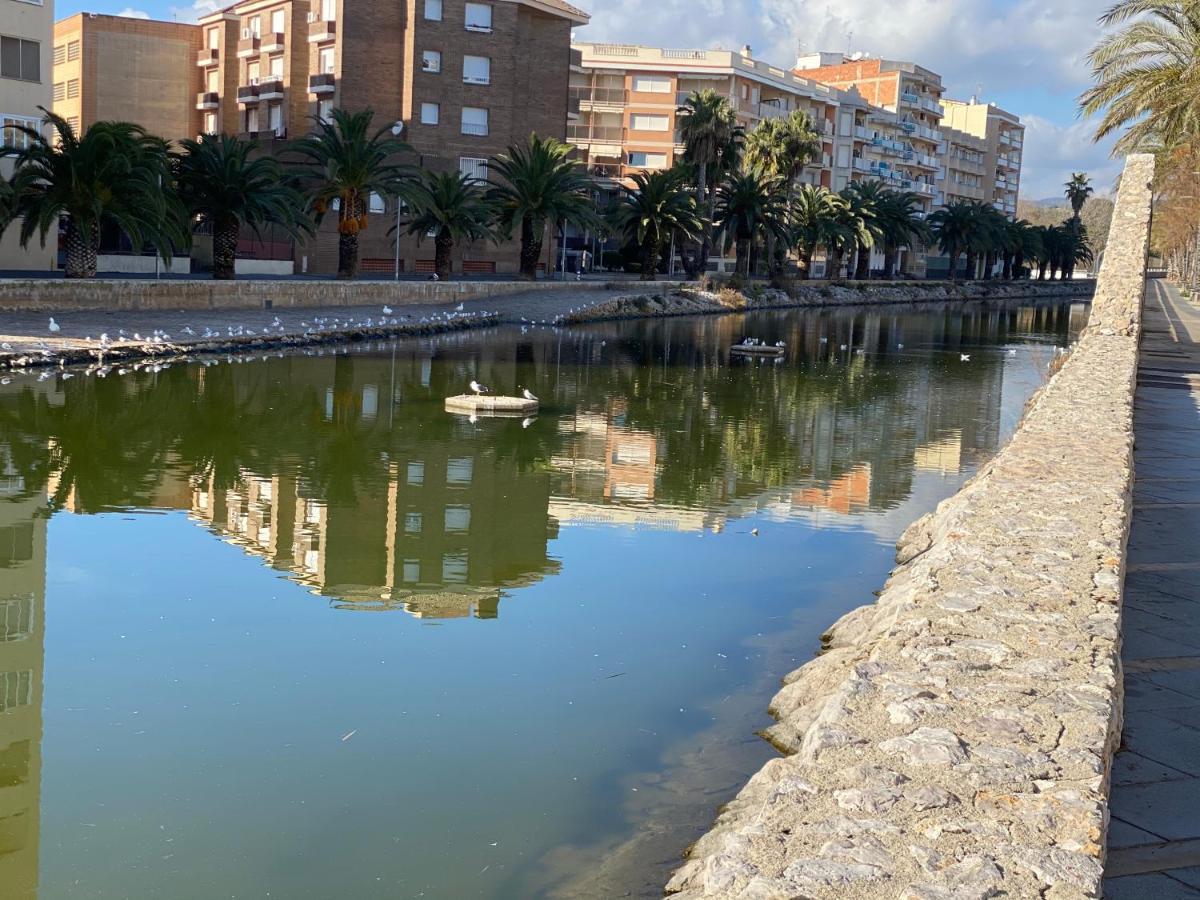 House On The Beach Calafell Bagian luar foto