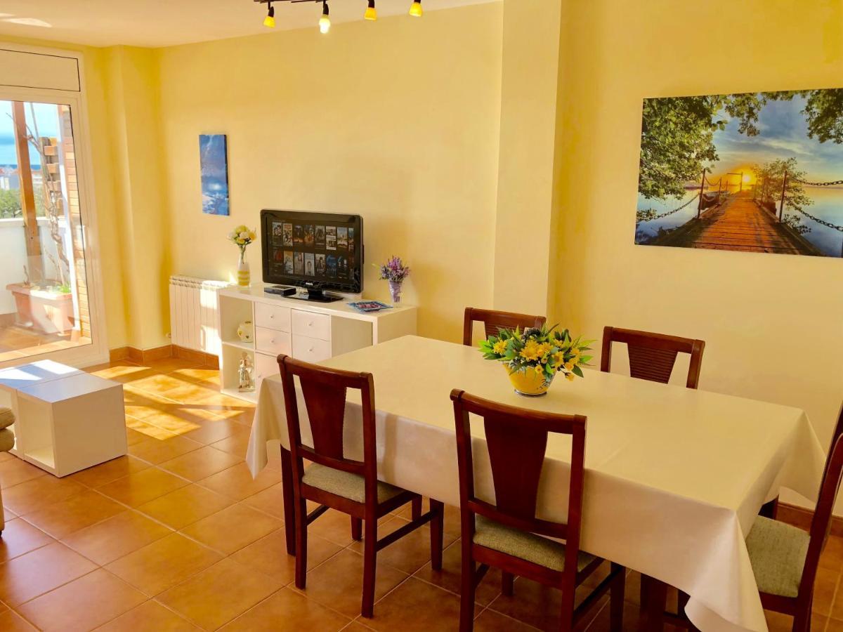 House On The Beach Calafell Bagian luar foto