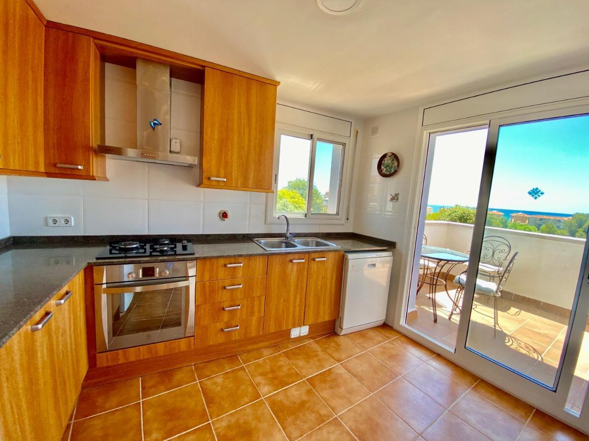 House On The Beach Calafell Bagian luar foto