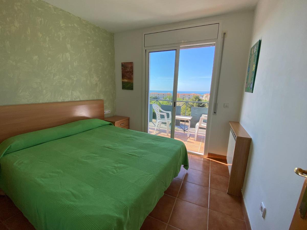 House On The Beach Calafell Bagian luar foto