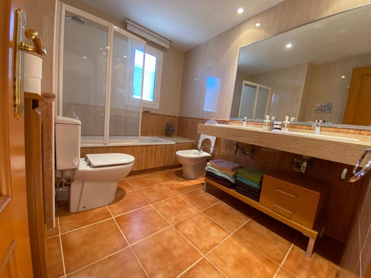 House On The Beach Calafell Bagian luar foto