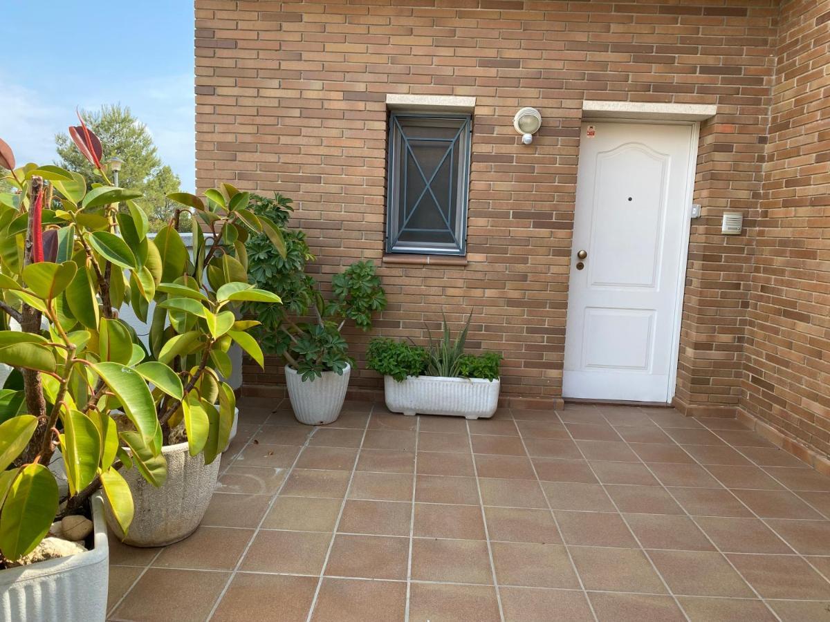 House On The Beach Calafell Bagian luar foto